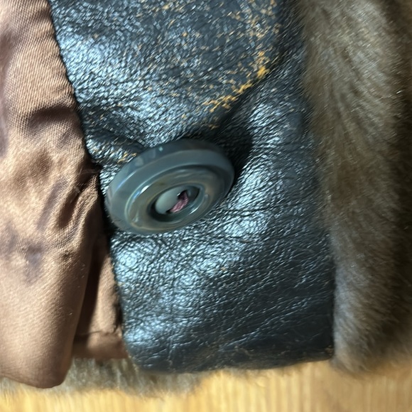 Vintage Tissavel of France Braemoor Pile 100% Acrylic Faux brown Fur NICE - Picture 14 of 15